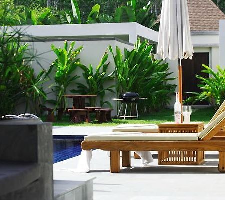 Villa Lombok By Holiplanet Rawai エクステリア 写真