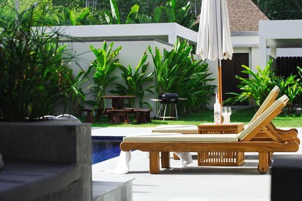 Villa Lombok By Holiplanet Rawai エクステリア 写真